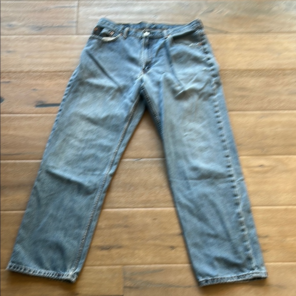 Levi's Relaxed Fit Light Blue Jeans